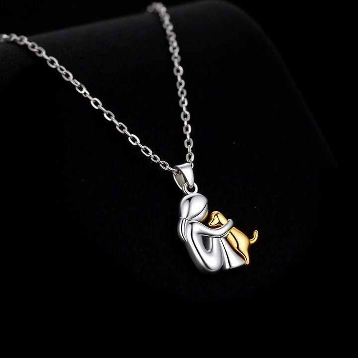 Collier Pendentif Câlin de Chien avec Boucles d'Oreilles Offertes